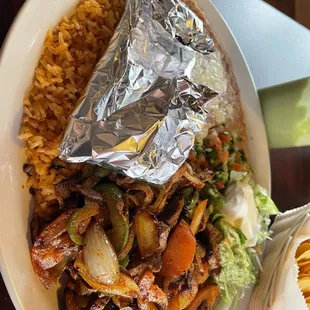 fajitas look how over cooked the veggies are. Wonder if they are actually fresh or were frozen