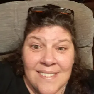 Melanie F.