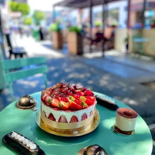 Fraisier Cake, Make-A-Wish, Tiramisu, Chocolate Mousse