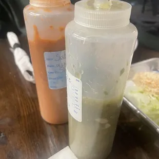 Salsa verde and salsa roja