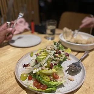 Luci&apos;s Chopped Salad