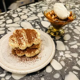 Crispy tiramisu and chocolate budino