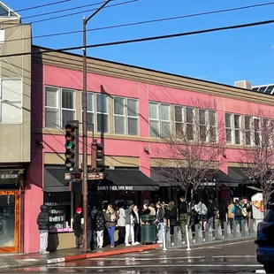 930am Sunday morning line. Moves quick