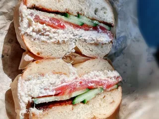 Boichik Bagels
