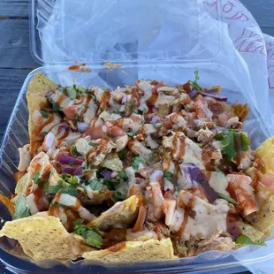 Salmon nachos