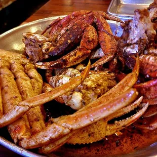 Snow crab legs  ($29) &amp; Dungeness crab ($32)-2/23