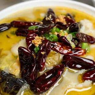 Hot boiled sauerkraut fish