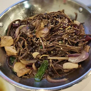 Stir fry mushrooms dry pot