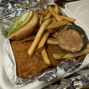Fried chicken sandwich