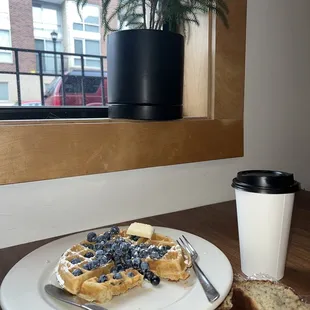 Waffle with fruit. Banana bread. Latte