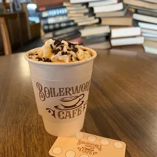 Drink and stamp card, buy 9 drinks and get the 10th free!