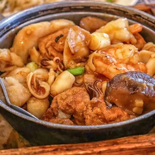 Boiling Seafood Wok