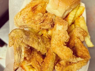 Dat Chicken and Seafood