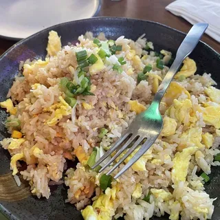 Garlic egg fried rice