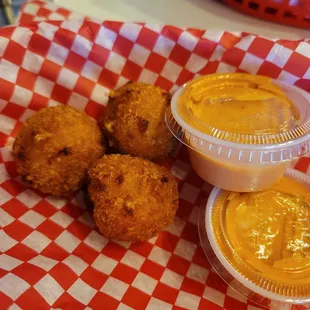 Bold Birds Nashville Hot Chicken 