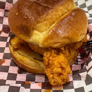 Mimi's Chicken 'N Pimento Sandwich