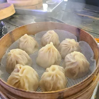 8 Pork and Shrimp Soup Dumpling