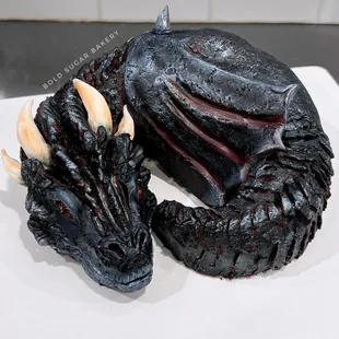 Baby dragon custom cake