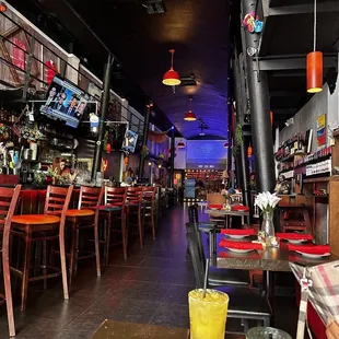 Dining room &amp; bar area