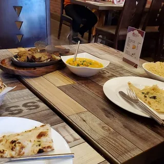 CHICKEN KORMA