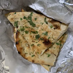 Garlic naan