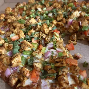 Curry chicken pizza