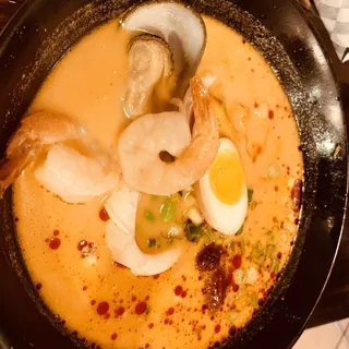 SEAFOOD RAMEN