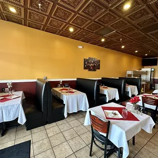 the interior of a restaurant