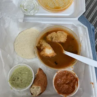 Flavorless soup. The dava and sauces would have been ok if not for rancid frying oil.