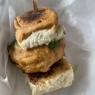 Vada Pav (2pc)