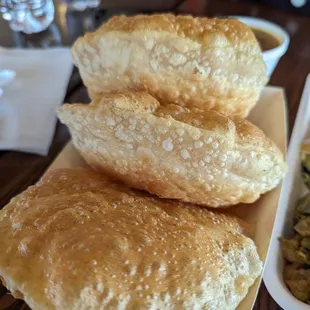 huge puris