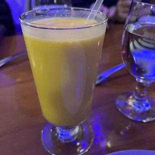 Mango lassi