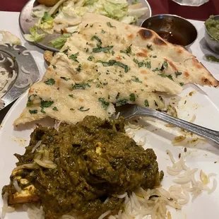 Garlic naan and Sag Paneer