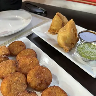 Aloo Tikki and 2 Piece Vegetable Samosas