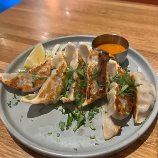Dumplings/momo