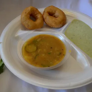 Sambhar Vada