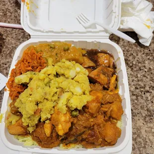 3 entree meal that feels like 5# of food..... sooooo good.