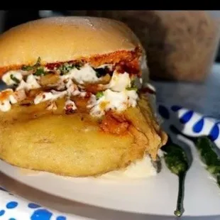 Vada pav