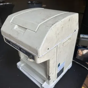 Ice shaved machine