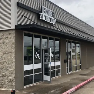 Bomber Nutrition:  Outside Bldg (25 May 2021)