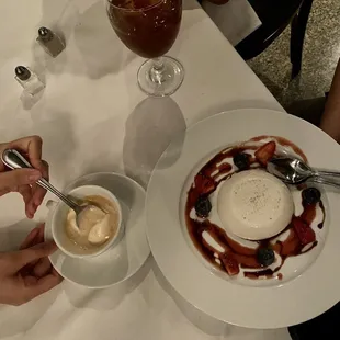 Affogato, panna cotta