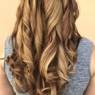 Reverse golden tone balayage and haircut