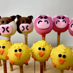 Cows Pigs and Chicks Cake Pops