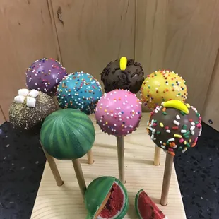 2017 Mid Summer Cake Pop Lineup