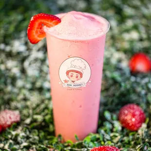 Strawberry Kiss Shake