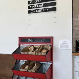 Fresh sourdough bōn bread!