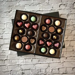 24 pieces Chocolate bonbon box