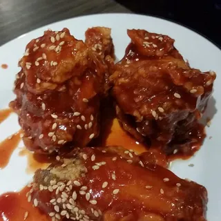 W1. Korean Hot Wing