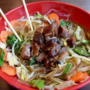 japchae noodles // soy + sesame goodness