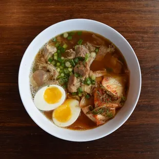 miso kimchi ramen // slurp worthy